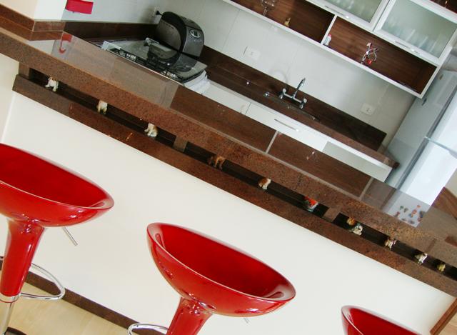 Granito Marrom Tabaco com acabamento meia esquadria 6cm